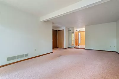 1002 Forest Edge Ct, Pittsburgh, PA 15090 - Photo 23