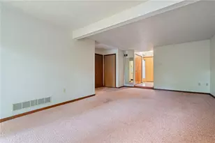 1002 Forest Edge Ct, Pittsburgh, PA 15090 - Photo 23