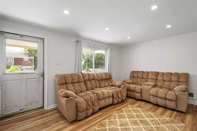 5314 Becky Drive, Pittsburgh, PA 15236 - Photo 5