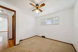 7867 Mark Dr, Pittsburgh, PA 15147 - Photo 17