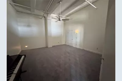 5850 Centre Ave #411, Pittsburgh, PA 15206 - Photo 33