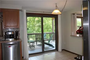2407 Willow Dr, Murrysville, PA 15632 - Photo 5