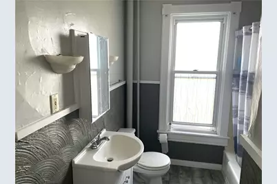 213 S Central Ave, Canonsburg, PA 15317 - Photo 21
