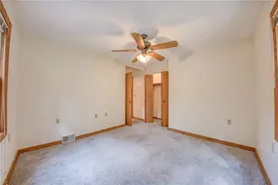 4465 Mt Troy Rd Ext, Ross Twp, PA 15214 - Photo 23