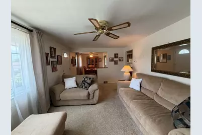 121 W Patty Lane, Monroeville, PA 15146 - Photo 5