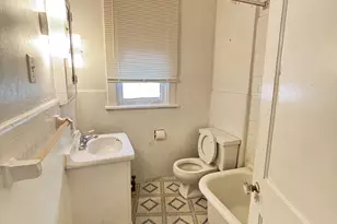 5165 Coral St, Friendship Park, PA 15224 - Photo 9