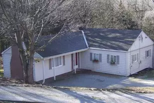575 Dorseyville Rd, Pittsburgh, PA 15238 - Photo 1