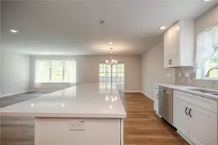 502 Blackrock Blvd, Adams Township, PA 16046 - Photo 15