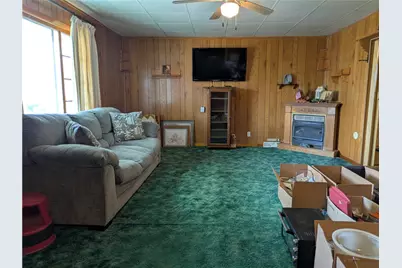 214 Jennings Ave, Scottdale, PA 15683 - Photo 11