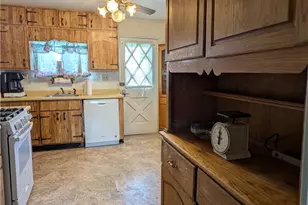 214 Jennings Ave, Scottdale, PA 15683 - Photo 21