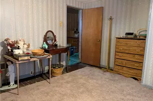 214 Jennings Ave, Scottdale, PA 15683 - Photo 17
