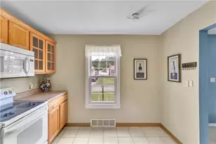 610 Patterson Rd, Bethel Park, PA 15102 - Photo 13