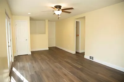 387 W Wylie Ave, Canton Township, PA 15301 - Photo 7