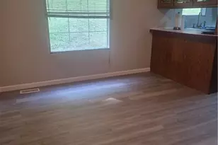 129 Gibson Hill Rd, Hanover Township, PA 15043 - Photo 5