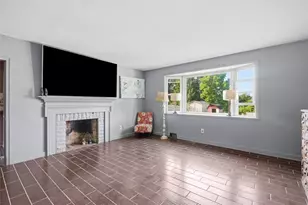 130 Pleasant Ave, Peters Township, PA 15317 - Photo 7