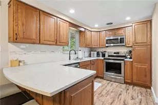 447 Saratoga Dr, Pittsburgh, PA 15236 - Photo 11