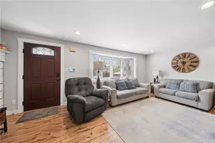 447 Saratoga Dr, Pittsburgh, PA 15236 - Photo 7