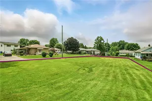 331 S 9th St, Sharpsville, PA 16150 - Photo 1