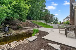 114 Oakview Dr, Cranberry Township, PA 16066 - Photo 9
