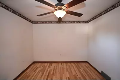 716 Sampson St, Monongahela, PA 15063 - Photo 31