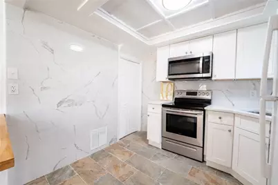 148 Marlow Dr, Pittsburgh, PA 15235 - Photo 9