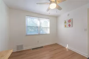 148 Marlow Dr, Pittsburgh, PA 15235 - Photo 13