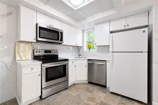 148 Marlow Dr, Pittsburgh, PA 15235 - Photo 7