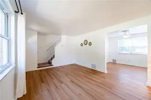 148 Marlow Dr, Pittsburgh, PA 15235 - Photo 7
