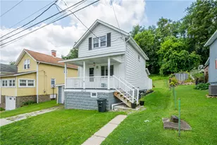 412 Grant St, Centerville, PA 15358 - Photo 3