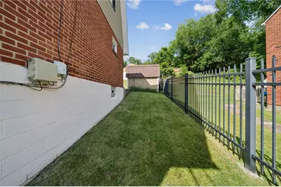 803 Killarney Drive, Pittsburgh, PA 15234 - Photo 29