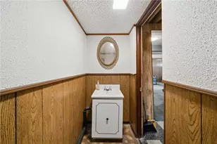 803 Killarney Dr, Pittsburgh, PA 15234 - Photo 23