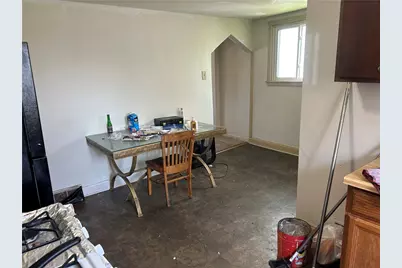 2118 Elsie St, Pittsburgh, PA 15210 - Photo 9