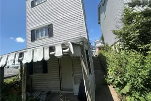 2118 Elsie St, Pittsburgh, PA 15210 - Photo 5