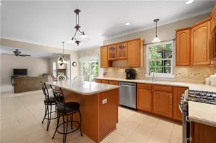 8002 Pressley Ct, Pittsburgh, PA 15237 - Photo 11
