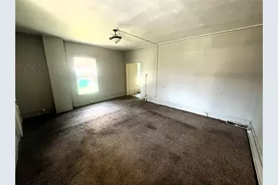 107 E Home St, New Castle, PA 16101 - Photo 3
