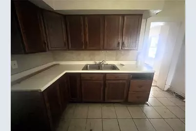 107 E Home St, New Castle, PA 16101 - Photo 7