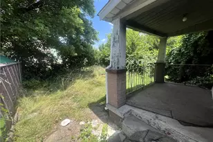 107 E Home St, New Castle, PA 16101 - Photo 23
