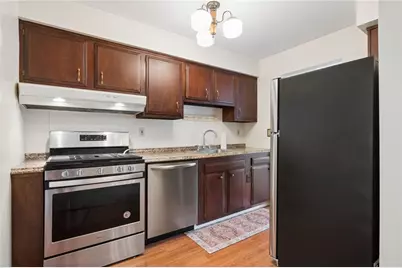1025 Edward St, North Versailles, PA 15137 - Photo 9