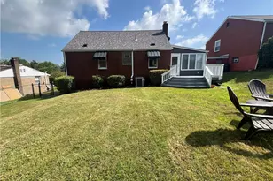 2520 Mohawk Dr, White Oak, PA 15131 - Photo 27