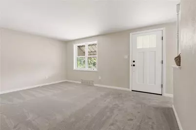 2520 Mohawk Drive, White Oak, PA 15131 - Photo 3