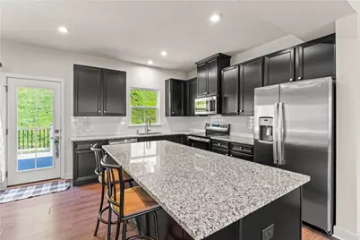 702 Greenwood Dr, North Strabane, PA 15317 - Photo 9