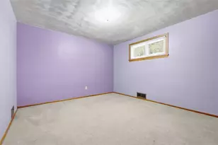 5256 Colewood Dr, Pittsburgh, PA 15236 - Photo 19