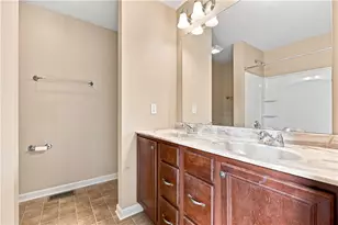 104 Castle View Dr, Kennedy Township, PA 15136 - Photo 21