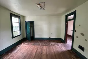 2737 Glen Mawr St, Pittsburgh, PA 15204 - Photo 11