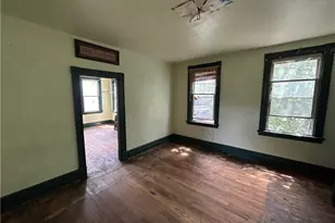 2737 Glen Mawr St, Pittsburgh, PA 15204 - Photo 9