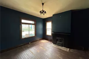 2737 Glen Mawr St, Pittsburgh, PA 15204 - Photo 5