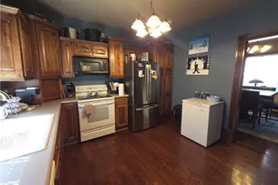 534 E Pearl St, Butler, PA 16001 - Photo 13