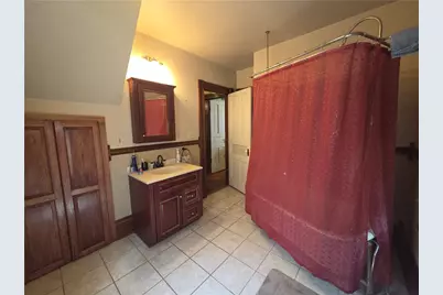 534 E Pearl St, Butler, PA 16001 - Photo 25