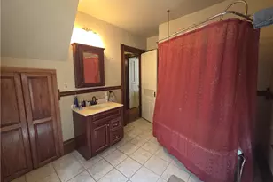 534 E Pearl St, Butler, PA 16001 - Photo 25