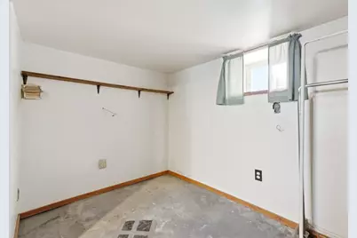 613 Aylesworth Ave, Bridgeville, PA 15017 - Photo 33